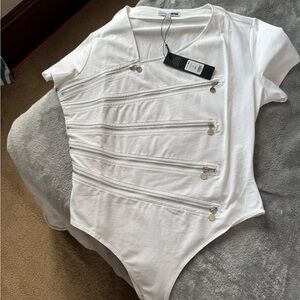 Fashion Nova, large, white